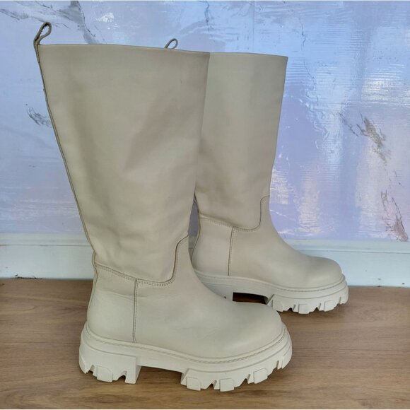 Steve Madden Leather Knee-High Chunky Sole Leather Boots Women's Size 6 Beige - Picture 2 of 7